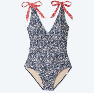 New Summersalt The tie backflip swimsuit Size 4